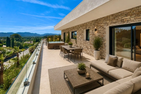 Villa contemporaine de 155m² + garage et piscine - 2025- Vue panoramique exceptionnelle – La Motte