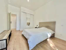 T3 73M2 RÉNOVÉ - PLEIN SUD - MAISON BOURGEOISE - LE MUY 