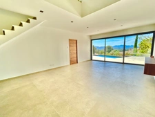 Contemporary villa of 155m² + garage and swimming pool - 2025 - Exceptional panoramic view - La Motte