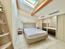 House for sale, 12 rooms, PUGET SUR ARGENS (83)