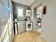 Contemporary house for sale LE MUY (83)