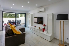 MAISON P6 DE 2017 - SAINT AYGULF - PLEIN CENTRE