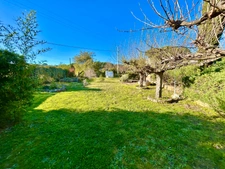 VILLA RÉNOVÉ DE 127m2  - PISCINE - GARAGE - GRAND TERRAIN 