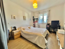 Contemporary house for sale LE MUY (83)