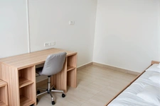 Votre futur chez-vous, c’est ici : T5 lumineux avec box, bureau et cave – Pontoise – 235 000 € FAI