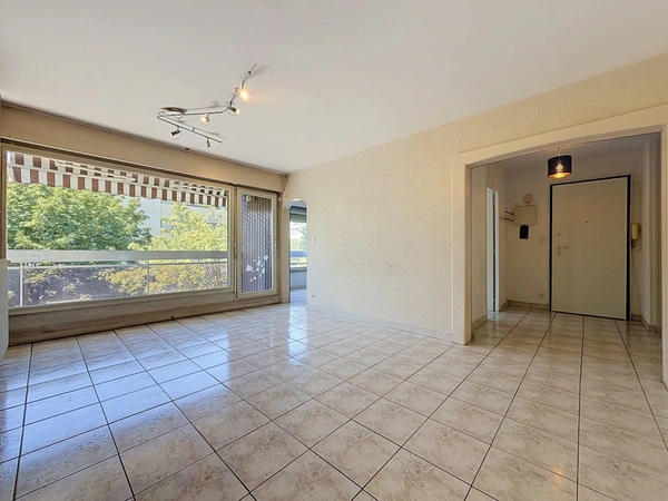 Appartement type T4 - 84m² - emplacement calme et arboré - ANNEMASSE (74)