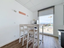 ANNEMASSE – BUREAUX 70 m² – 4 BUREAUX – 2 PARKINGS – GARE & TRAM À PIED