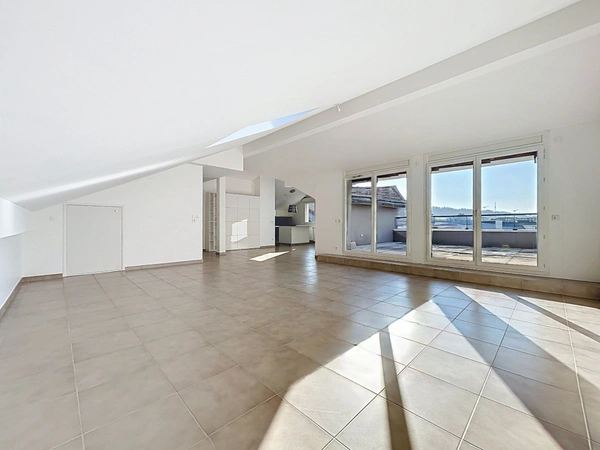 Appartement à vendre 4 pièces VILLE LA GRAND (74)