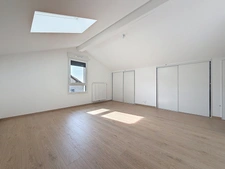 Appartement T4 attique 100m2 à vendre - BRENTHONNE (74)