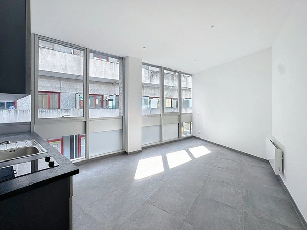 Appartement à vendre 1 pièces  (74)
