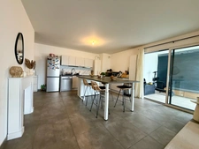 CRANVES-SALES – GRAND T3 DE 77 M² AVEC TERRASSE DE 47 M² EXPO SUD-EST