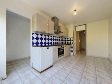 Appartement type T4 - 84m² - emplacement calme et arboré - ANNEMASSE (74)