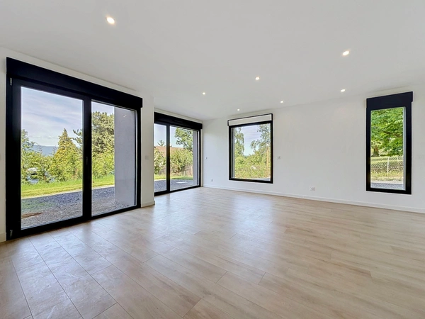 CHENS-SUR-LÉMAN – Maison jumelée type T4, magnifique vue lac, calme absolu