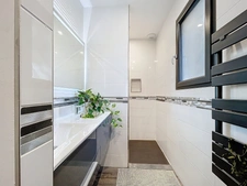 Villa neuve 5 chambres avec piscine et double garage à Cazouls-lès-Béziers