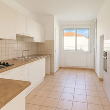 Appartement 106 m² avec parking et vue parc à Béziers Champs de Mars