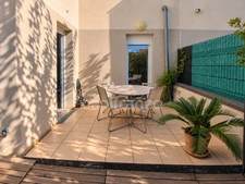 Bel appartement lumineux T3 en rez-de-jardin – Terrasse, parking et agencement modulable