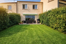 Villa récente T4 avec jardin et garage – Proche commodités et autoroute – Idéal famille ou investisseur