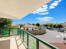 SÉRIGNAN – Grande terrasse, aperçu mer, 2 chambres + bureau et garage