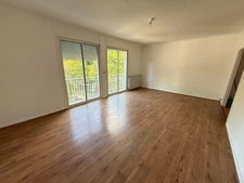 Appartement 106 m² avec parking et vue parc à Béziers Champs de Mars