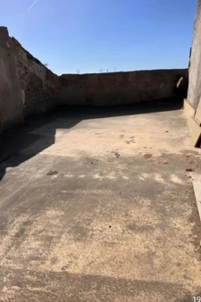 Maison de village avec terrasse tropézienne  6 pièces AUTIGNAC (34)