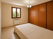 Villa méditerranéenne de plain-pied – 4 chambres – Studio indépendant – Piscine – Grand terrain arboré –