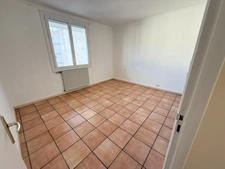 Appartement 106 m² avec parking et vue parc à Béziers Champs de Mars