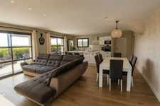 Villa contemporaine 4 chambres avec piscine à 5 min de Servian