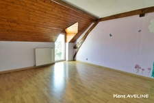 Maison à vendre 7 pièces YEVRES (28)