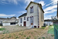 Maison à vendre 4 pièces LA BAZOCHE GOUET (28)
