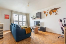 T2 43m² rafraîchi à neuf + cave et parking Paris 19ème