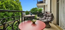 JARDIN PARISIEN – 3 PIÈCES AVEC BALCON, PARKING ET VUE DÉGAGÉE