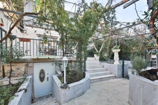 Family home near the train station