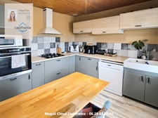 Maison 8 pièces , 6 chambres proche Pierre de Bresse