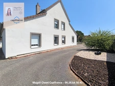 Maison à vendre 8 pièces avec Bassin et piscine. Pierre de Bresse