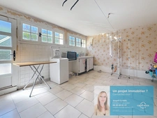 Maison 5 pièces, 3 chambres avec terrain de plus de 3 100 m²