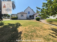 Maison à vendre 8 pièces avec Bassin et piscine. Pierre de Bresse