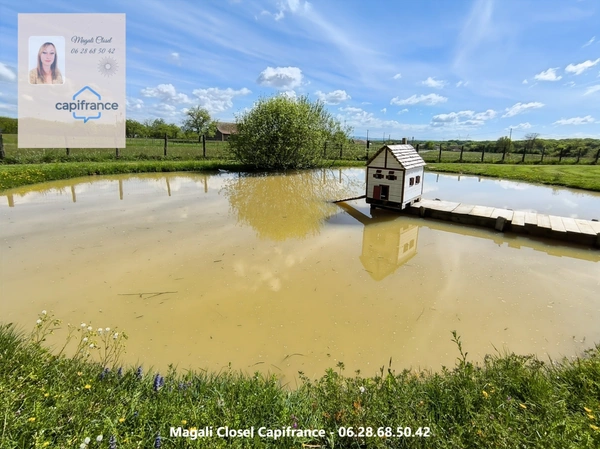 Jolie ferme 144 m2 sur 5 121 m² de terrain proche Louhans