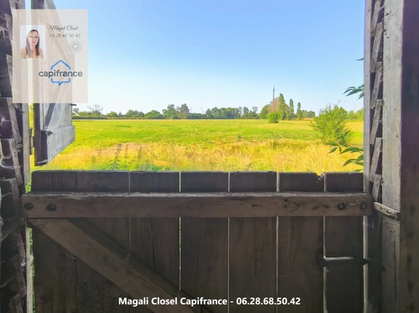 Bel ensemble immobilier de caractère sur près de 3 hectares. Maison, dépendances et Boxs à chevaux