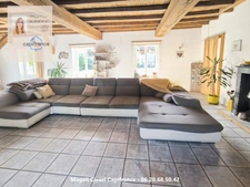 Bel ensemble immobilier de caractère sur près de 3 hectares. Maison, dépendances et Boxs à chevaux