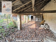 Ensemble immobilier au fort potentiel en plein cœur de bourg  !