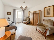 Maison à vendre 5 pièces proche de CHAROLLES (71) - 5 pièces - 1 000 m² de terrain.