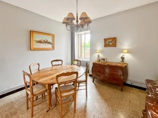 Maison à vendre 5 pièces proche de CHAROLLES (71) - 5 pièces - 1 000 m² de terrain.