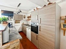 Maison à vendre 5 pièces proche de CHAROLLES (71) - 5 pièces - 1 000 m² de terrain.