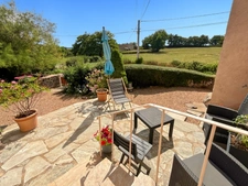 Maison à vendre 5 pièces proche de CHAROLLES (71) - 5 pièces - 1 000 m² de terrain.