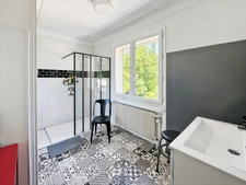 Maison à vendre 7 pièces  (71) - 162 M² - Parc arboré de 1.5 hectares avec étang