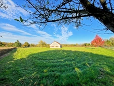 Maison à vendre proche ST BONNET DE JOUX (71) 138 m² - 5200 m² de jardin