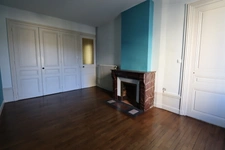 Appartement T3 de caractère avec garage au cœur du Chambon-Feugerolles