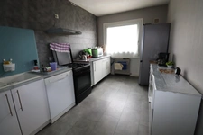 Quartier de Bellevue appartement T3 traversant de 68 M2 avec garage.