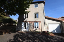 ENSEMBLE IMMOBILIER RARE AVEC MAISON, GÎTE ET 3 700 M² DE TERRAIN