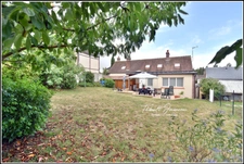 Maison à vendre 7 pièces DAMVILLE (27)
